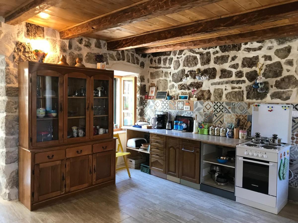 Holiday Home Klaic - Kids Friendly Gruda Buitenkant foto